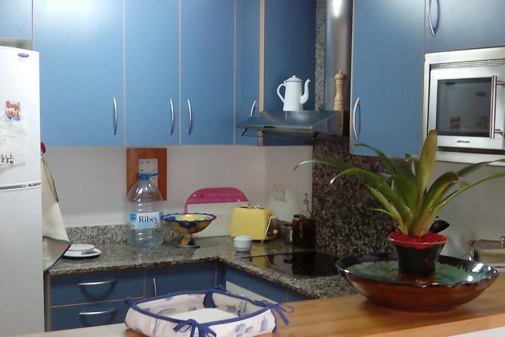 Bonito Apartamento De 3 Hab. Con Jardin Росас Экстерьер фото